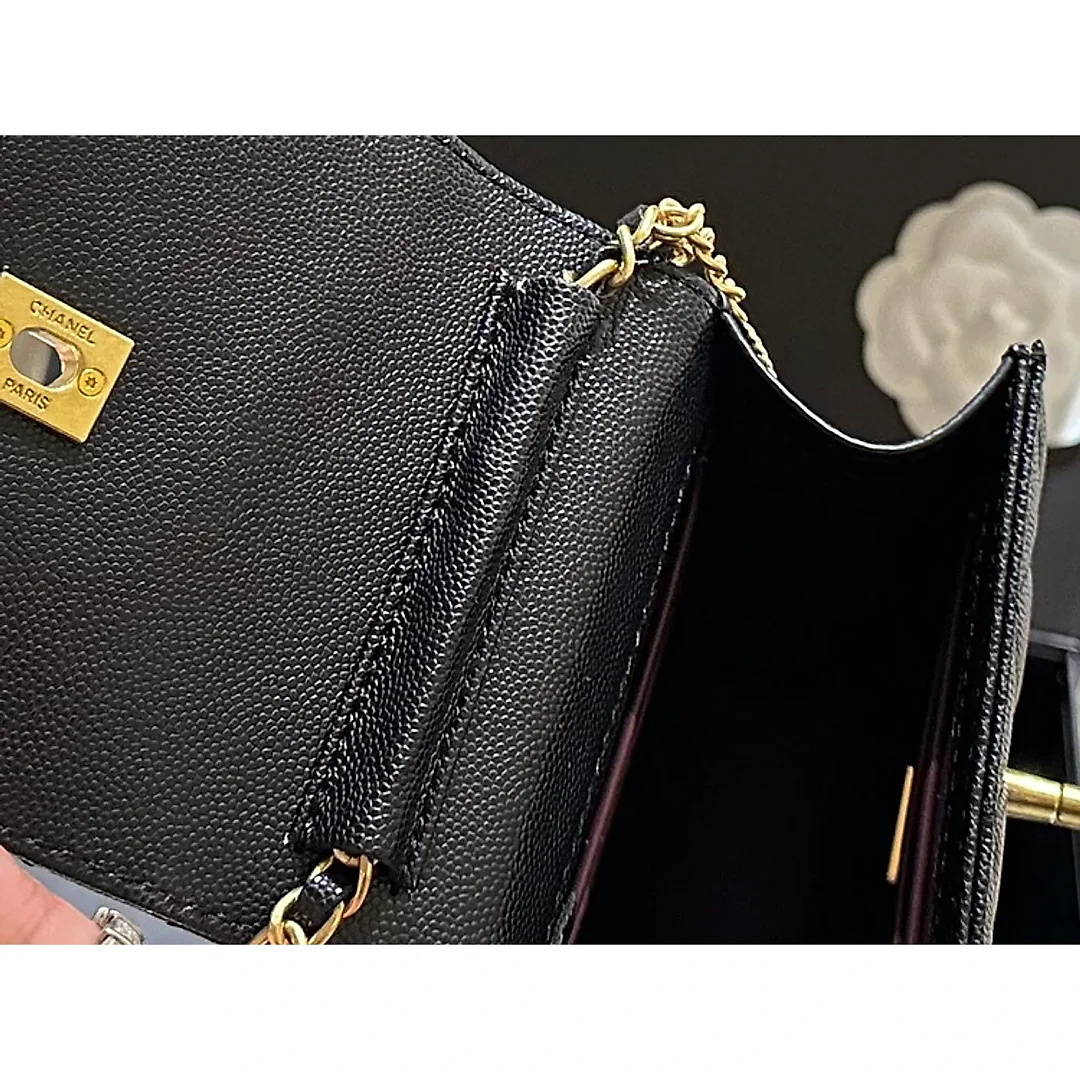 CC new arrival caviar leather phone bag size: 12*16 cm