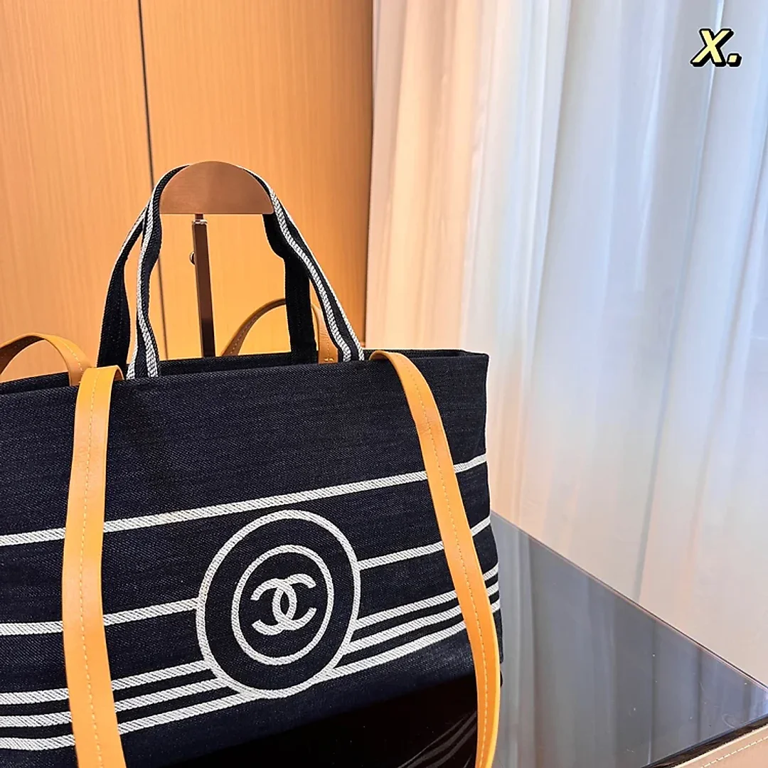 cc new arrival tote bag size: 35*15*25cm