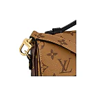 L hot sale Pochette Metis M44876