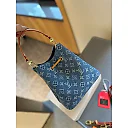 Louis new arrival NEONOE M44022  bag size: 20 cm