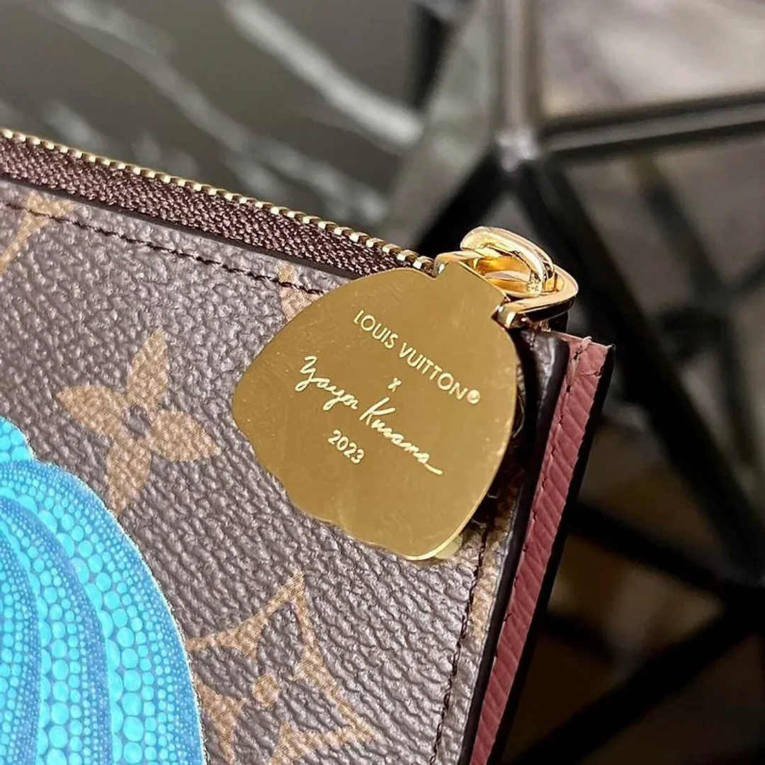 L Wallet 12X8X0.8cm 15