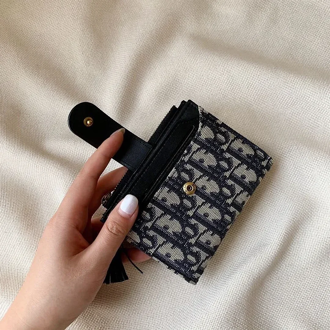 D new arrival wallet size : 12*9*1.5 cm
