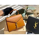 Y Cassandra Monogram Clasp Bag size 21*18 cm