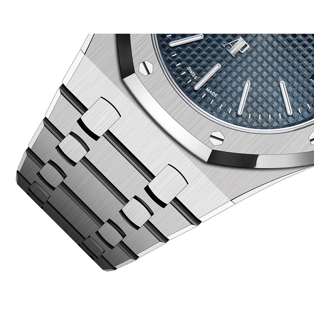 Audemars Piguet Royal Oak “JUMBO” EXTRA-THIN “50TH ANNIVERSARY” Ref# 16202ST.OO.1240ST.01