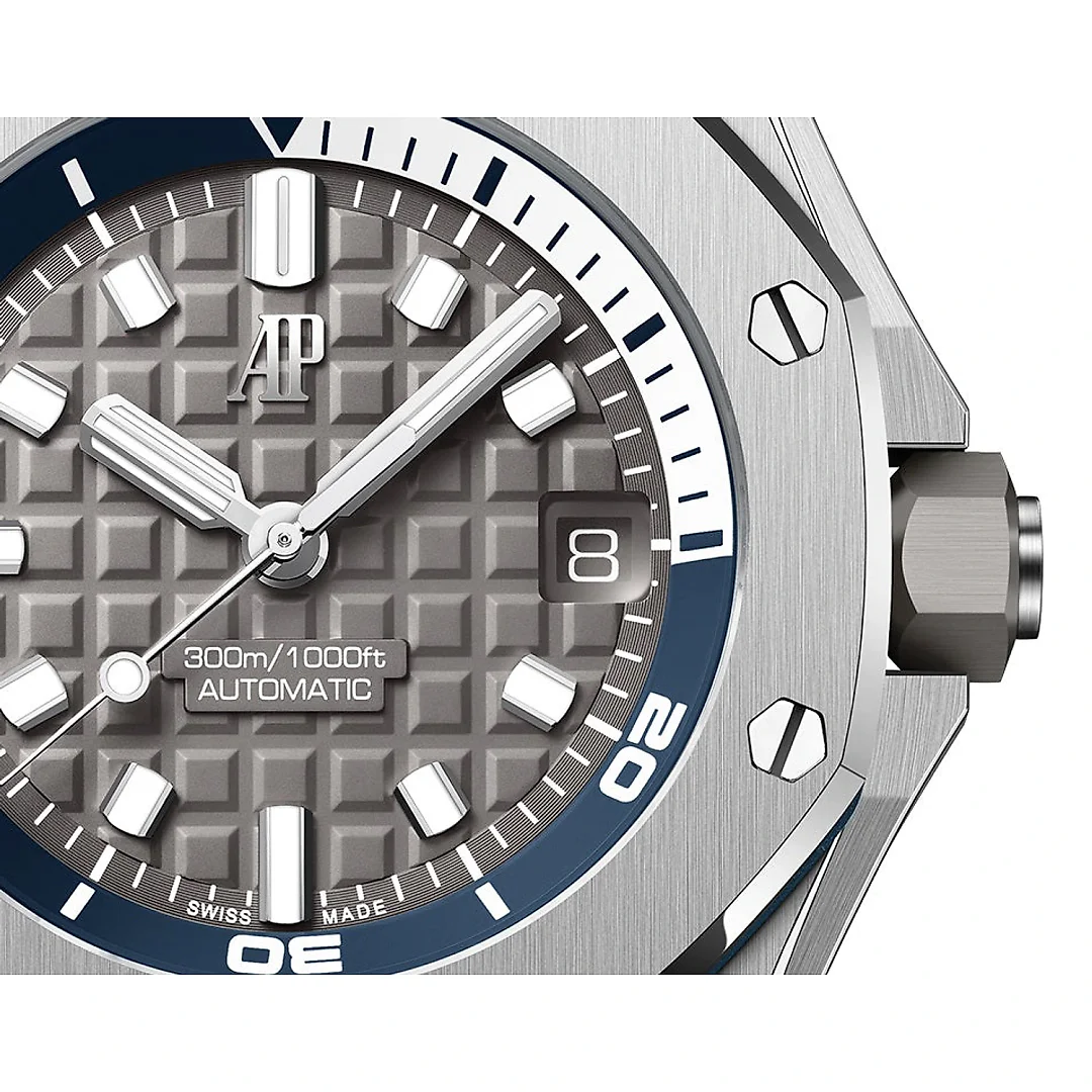 Audemars Piguet Royal Oak Offshore DIVER Ref# 15720ST.OO.A009CA.01