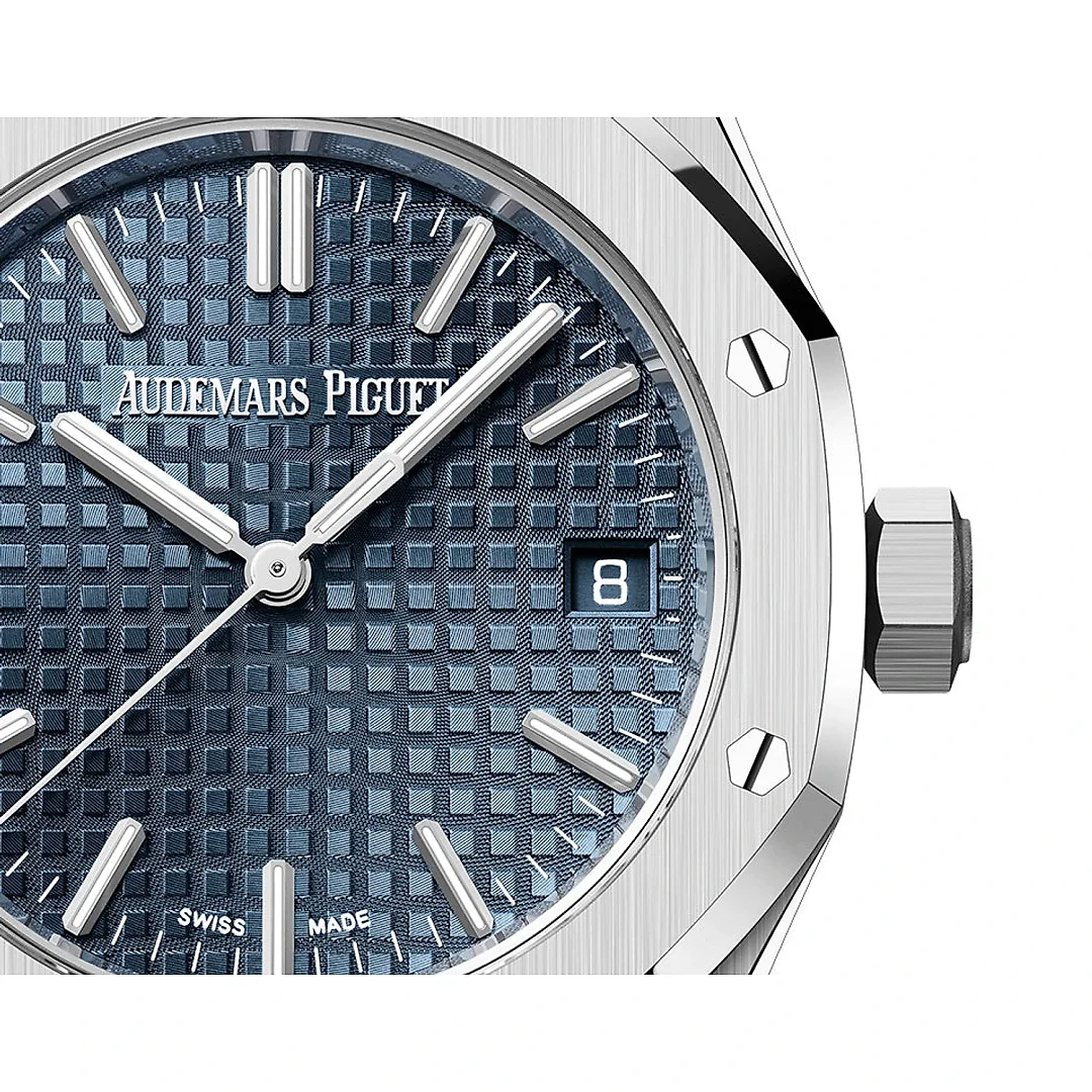 Audemars Piguet Royal Oak SELFWINDING “50TH ANNIVERSARY” Ref# 15550ST.OO.1356ST.02