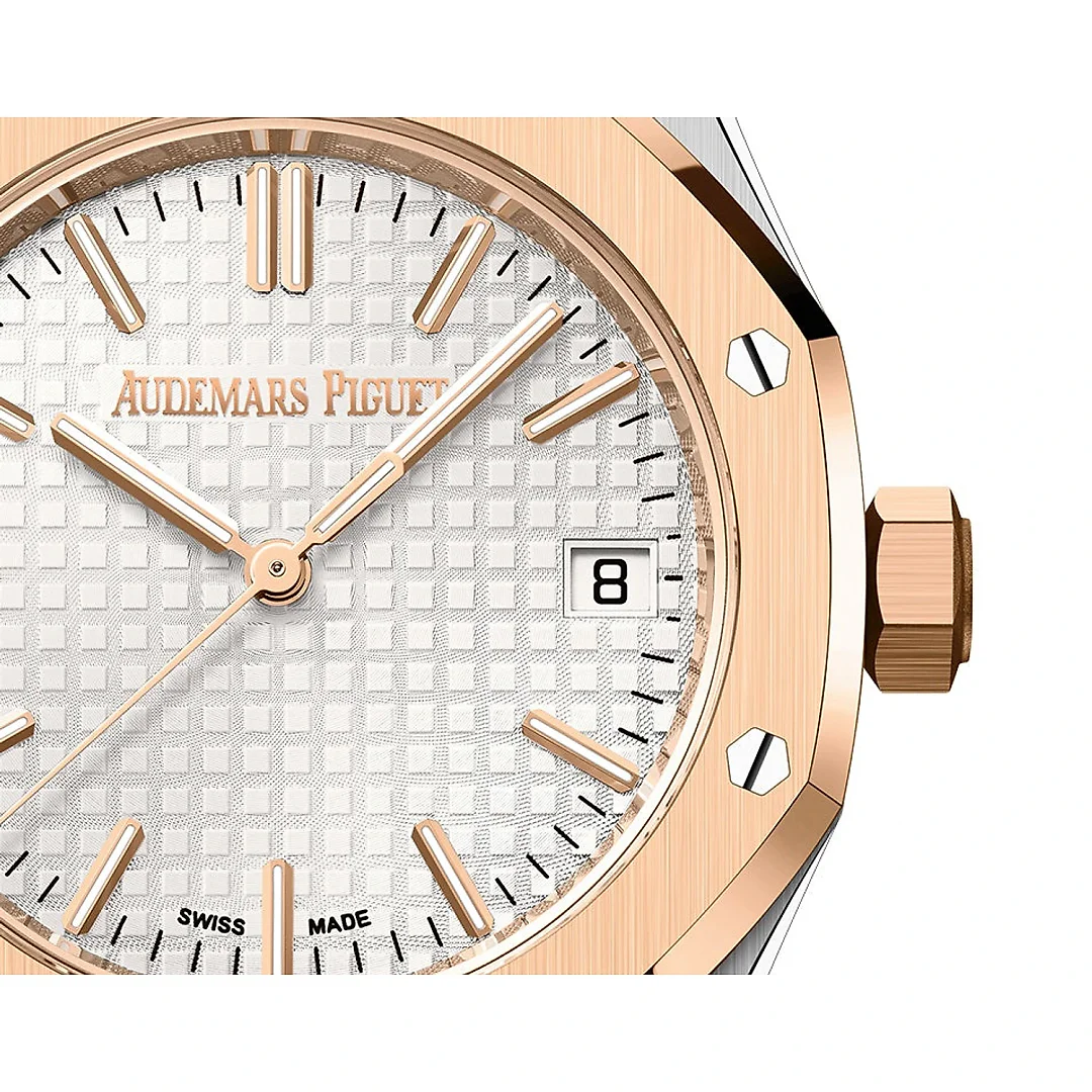 Audemars Piguet Royal Oak SELFWINDING “50TH ANNIVERSARY” Ref# 15550SR.OO.1356SR.01