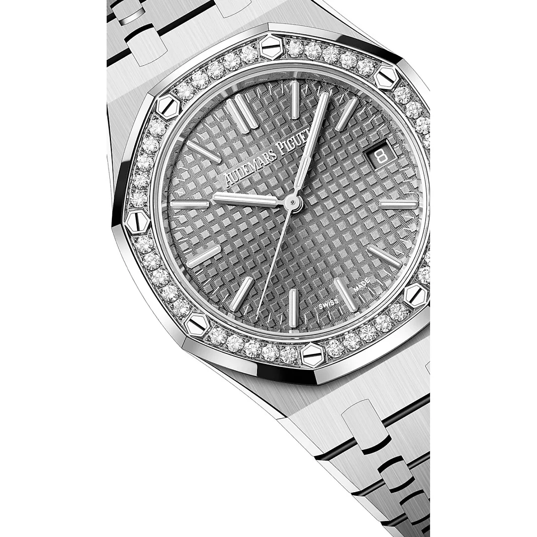 Audemars Piguet Royal Oak SELFWINDING “50TH ANNIVERSARY” Ref# 15551ST.ZZ.1356ST.03