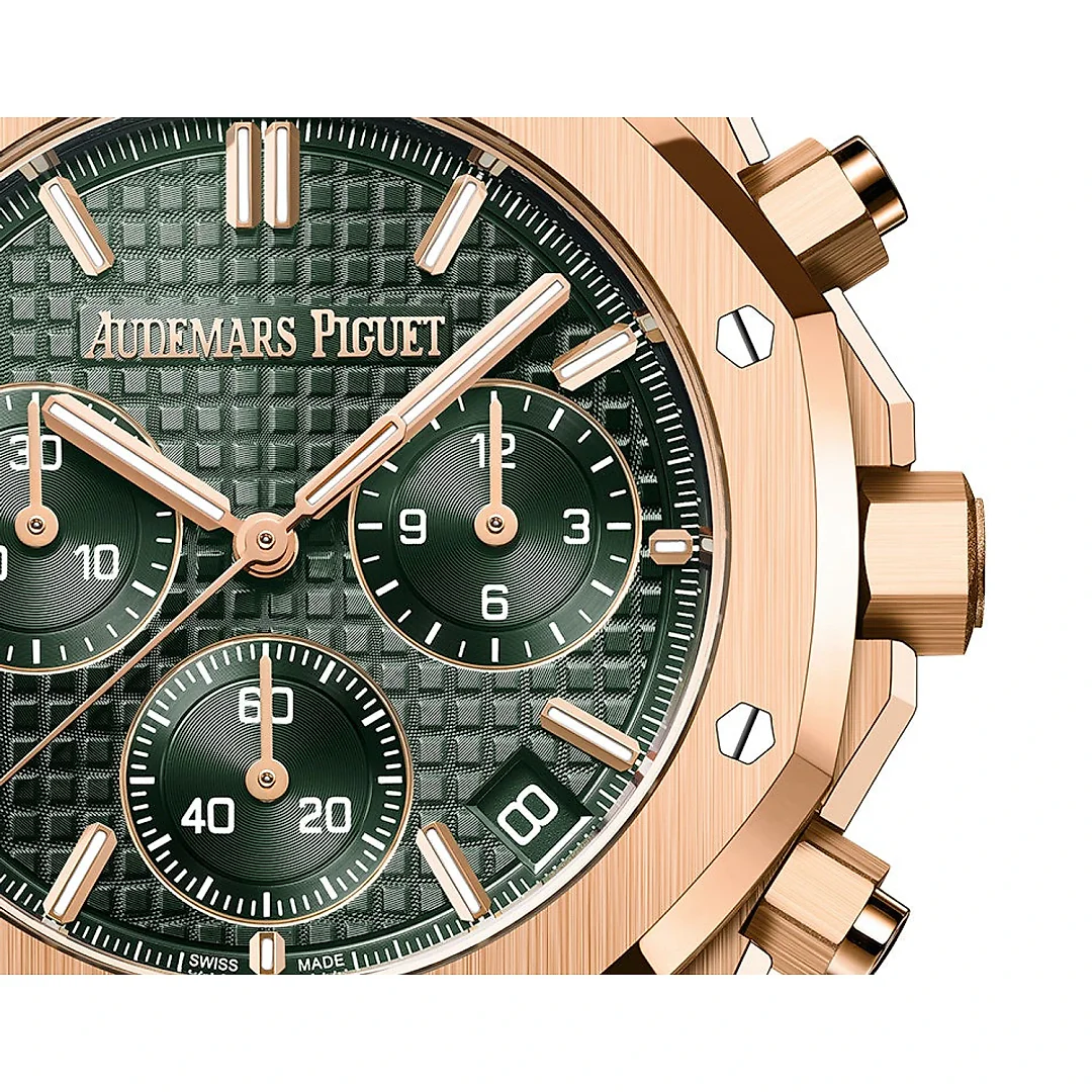 Audemars Piguet Royal Oak SELFWINDING CHRONOGRAPH “50TH ANNIVERSARY” Ref# 26240OR.OO.1320OR.04