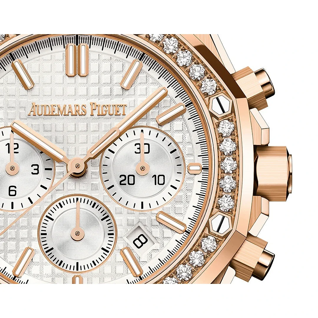 Audemars Piguet Royal Oak SELFWINDING CHRONOGRAPH Ref# 26715OR.ZZ.1356OR.01