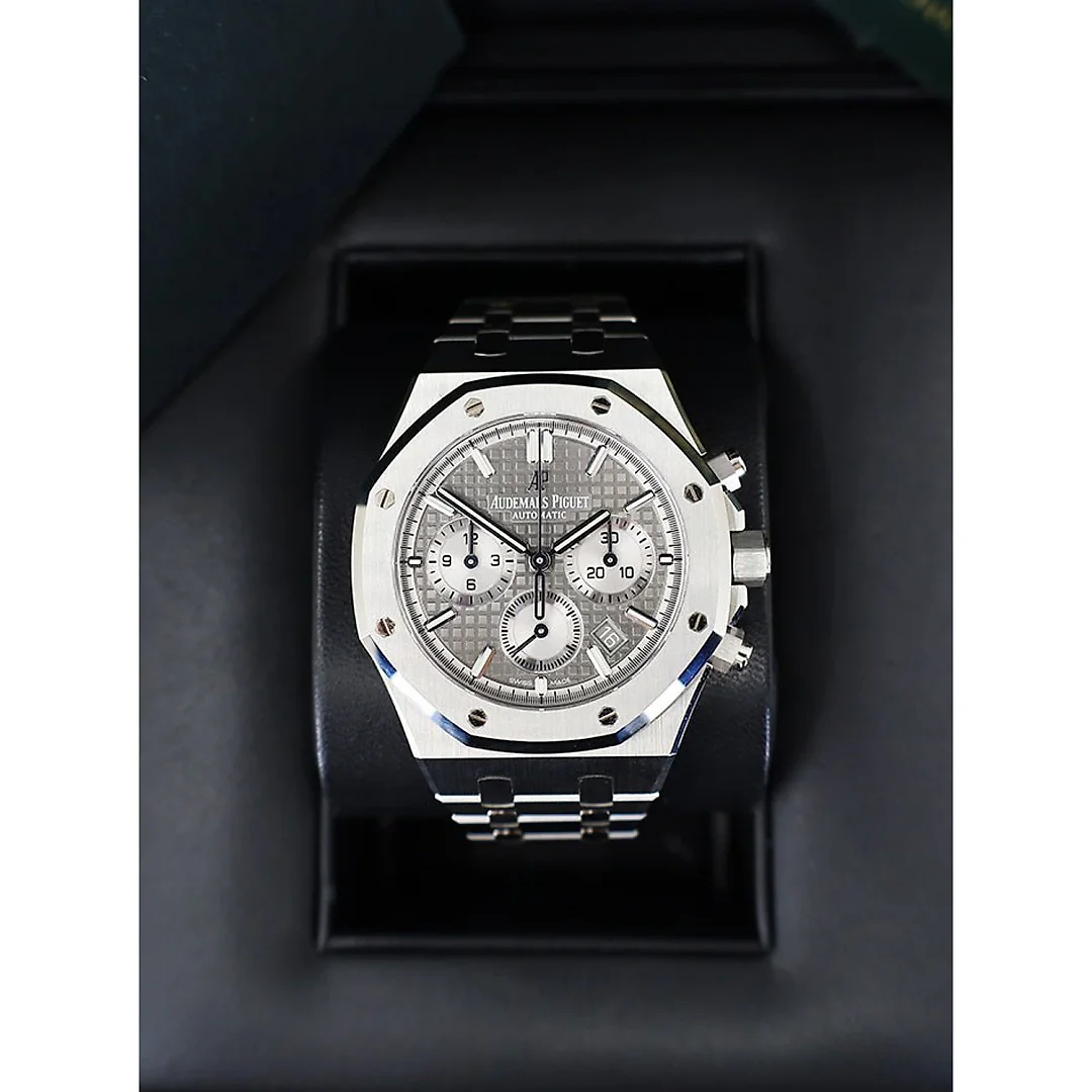 Audemars Piguet Royal Oak Selfwinding Chronograph Stainless Steel 38mm Grey Dial 26715ST.OO.1356ST.02