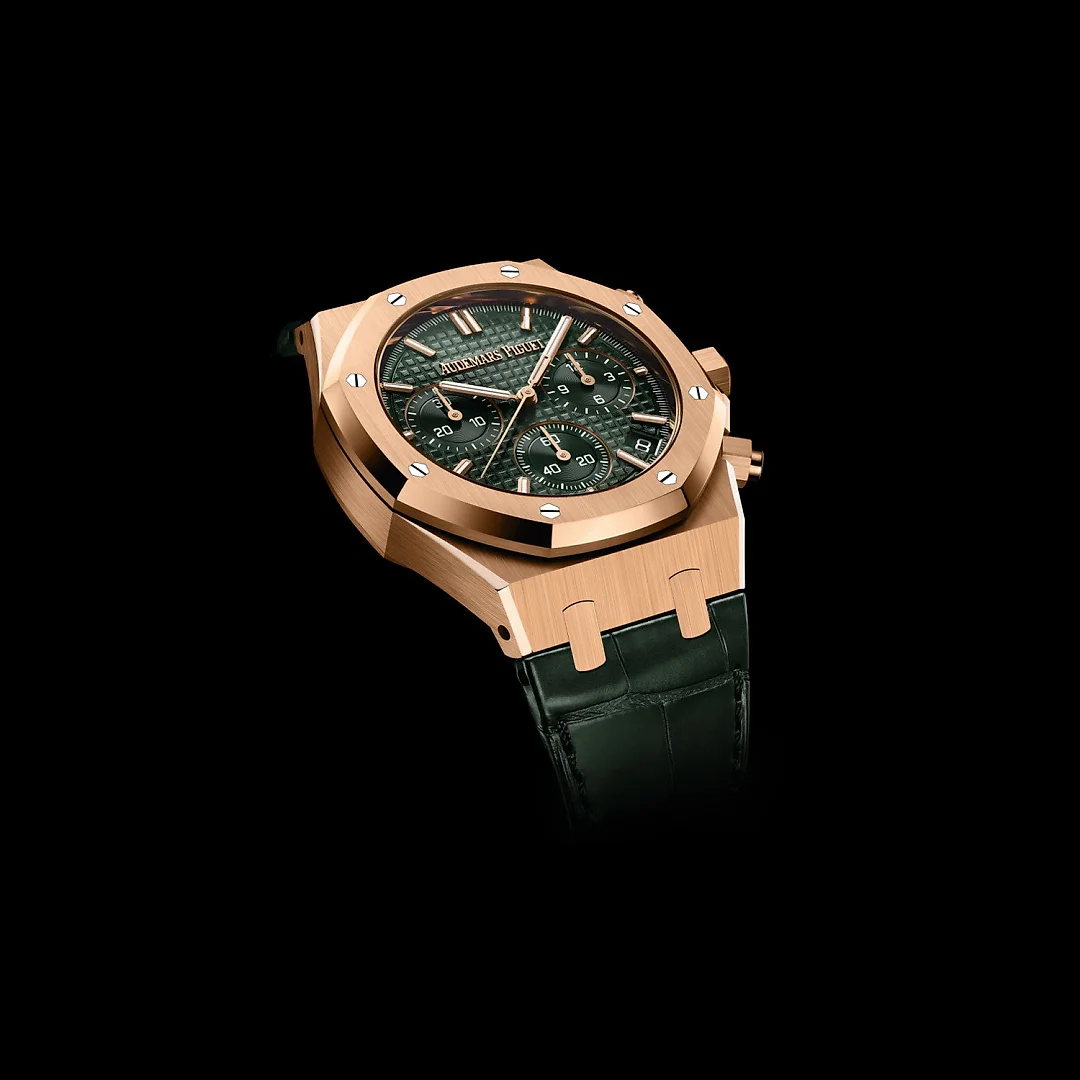 Audemars Piguet Royal Oak SELFWINDING CHRONOGRAPH “50TH ANNIVERSARY” Ref# 26240OR.OO.D404CR.01