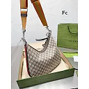 GC484 Gc Attache Small/Large Shoulder Bag
