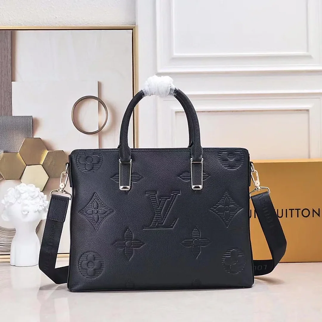 Louis handbag size 39x29x6cm  men bag