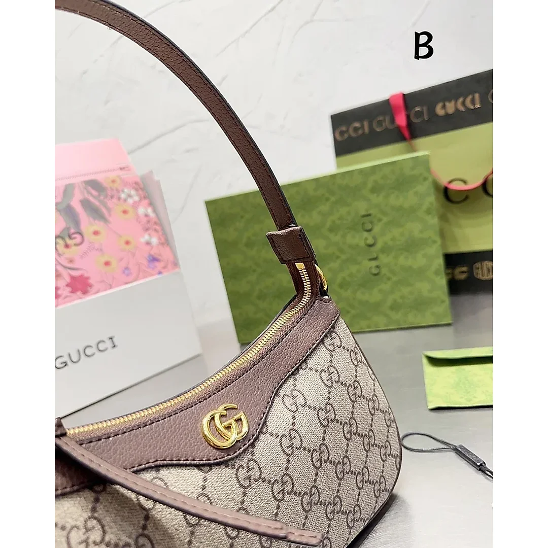GC452 Ophidia GG Small Handbag / 9.8″W x 5.9″H x 2.5″D