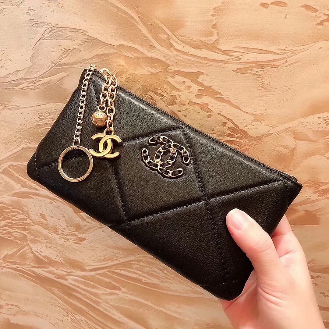 Cc new arrival women long wallets size: 18×12 cm