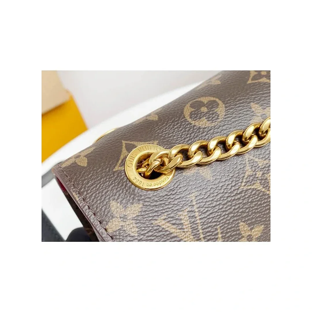 Model: M45592 size : 24 x 17 x 12 cm