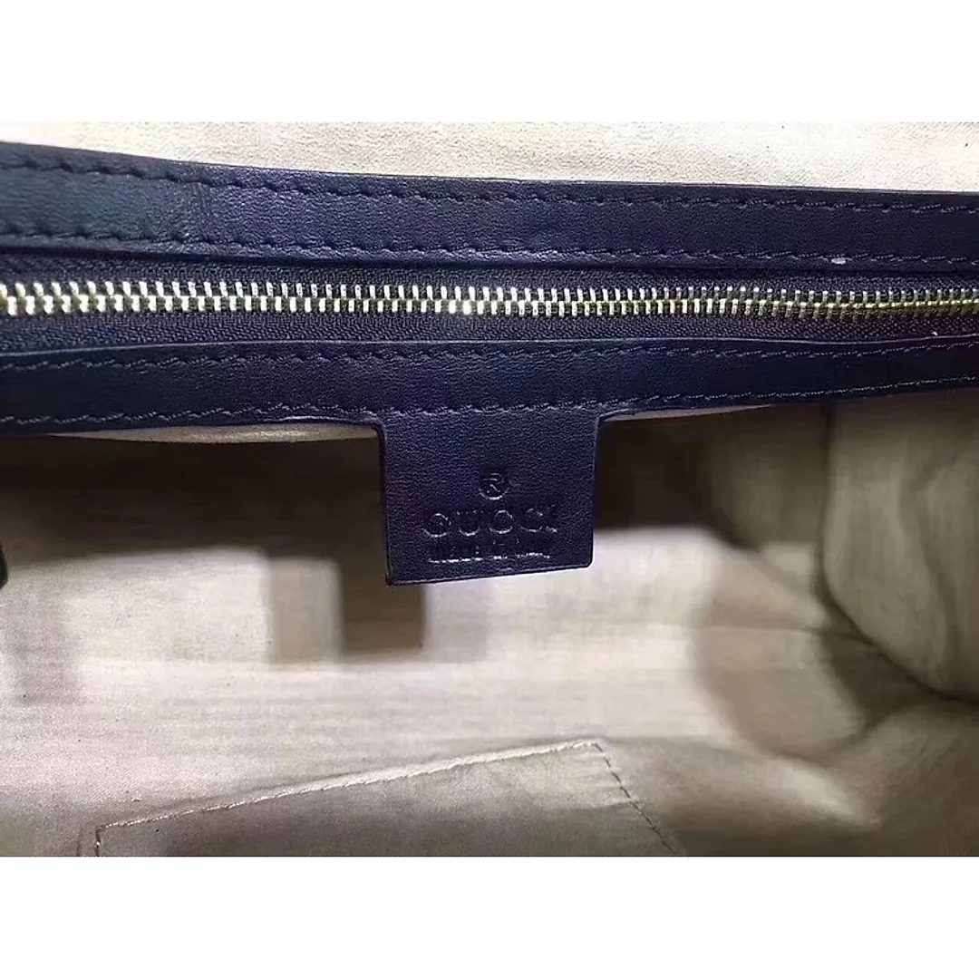 GC047 Medium Shoulder Bag / 13.8×9.3.x5.5inch