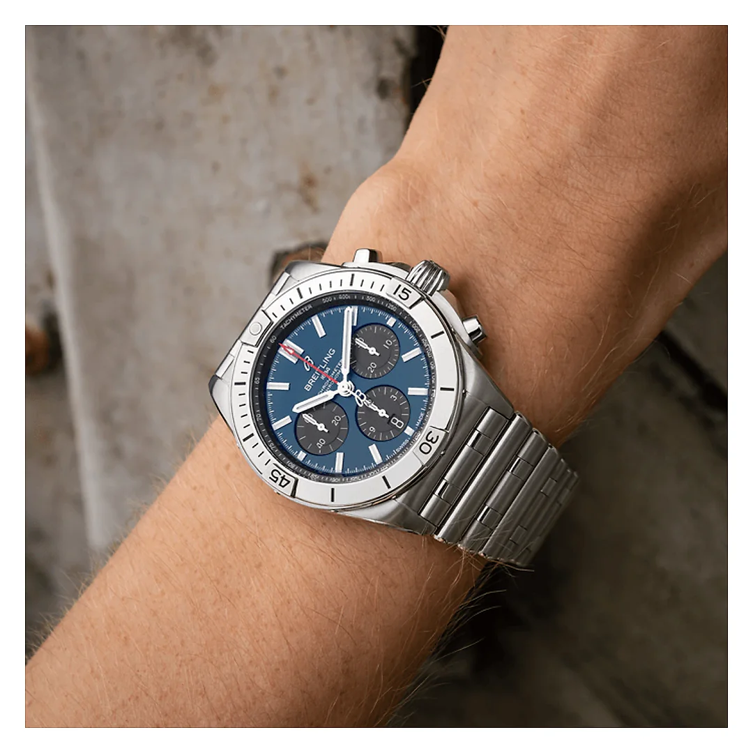 Breitling Chronomat B01 42, Ref# AB0134101C1A1