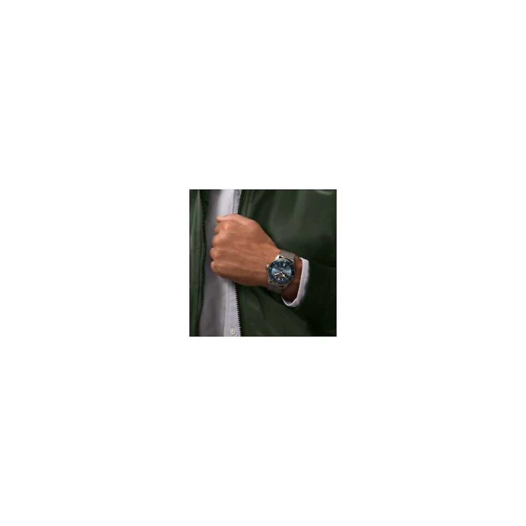 Breitling Superocean Heritage B20 Automatic 42, Ref# UB2010161C1A1