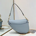 D saddle Be a classic with classics bag size: 25.5 x 20 x 6.5 cm
