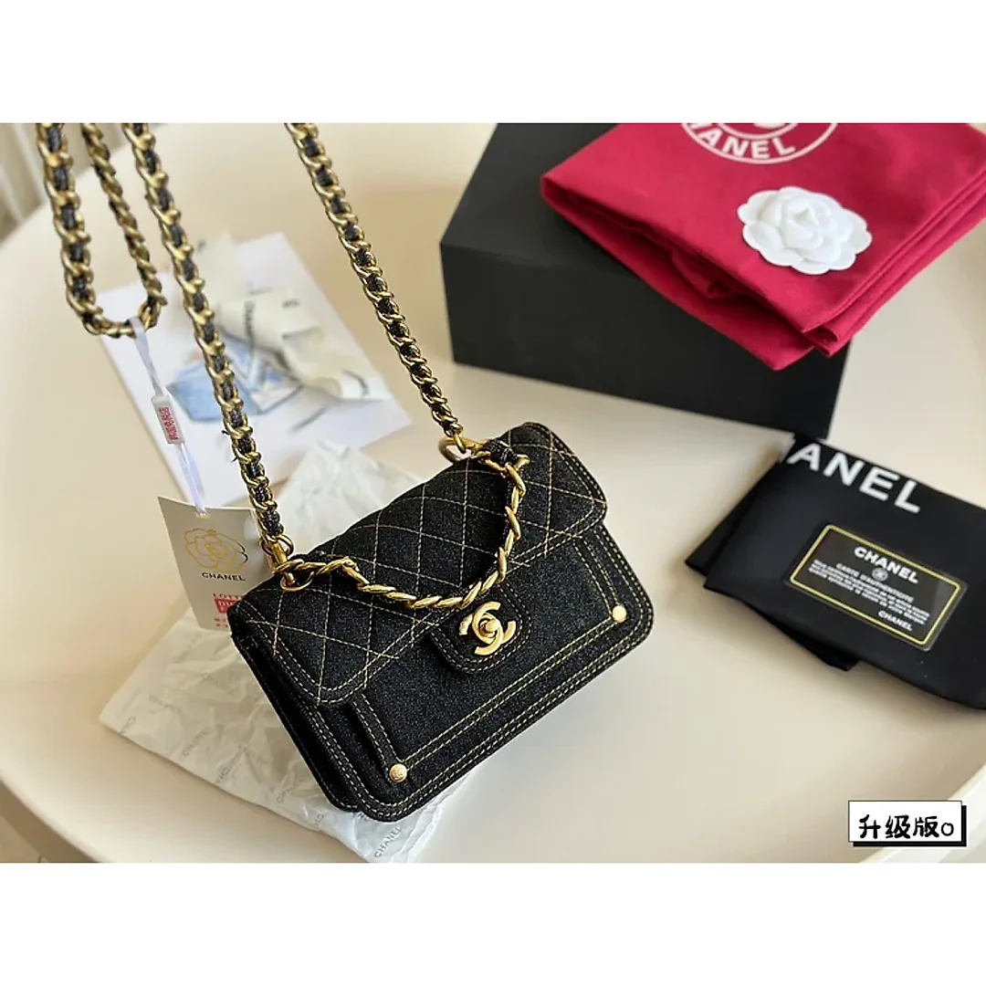 CC new arrival 23s denim bag size: 19*14 cm