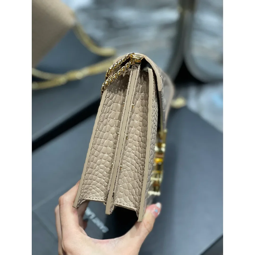 Y Cassandra Medium Chain Bag Dark Beige In Grain De Poudre Embossed