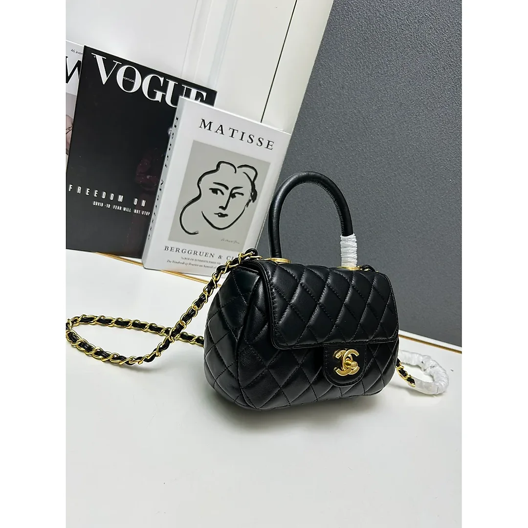 CC 24c coco women handbag size: 11.2*20.5*5.5 cm