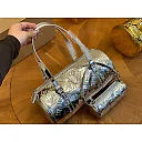 Louis new arrival men and women bag size : 30*15cm