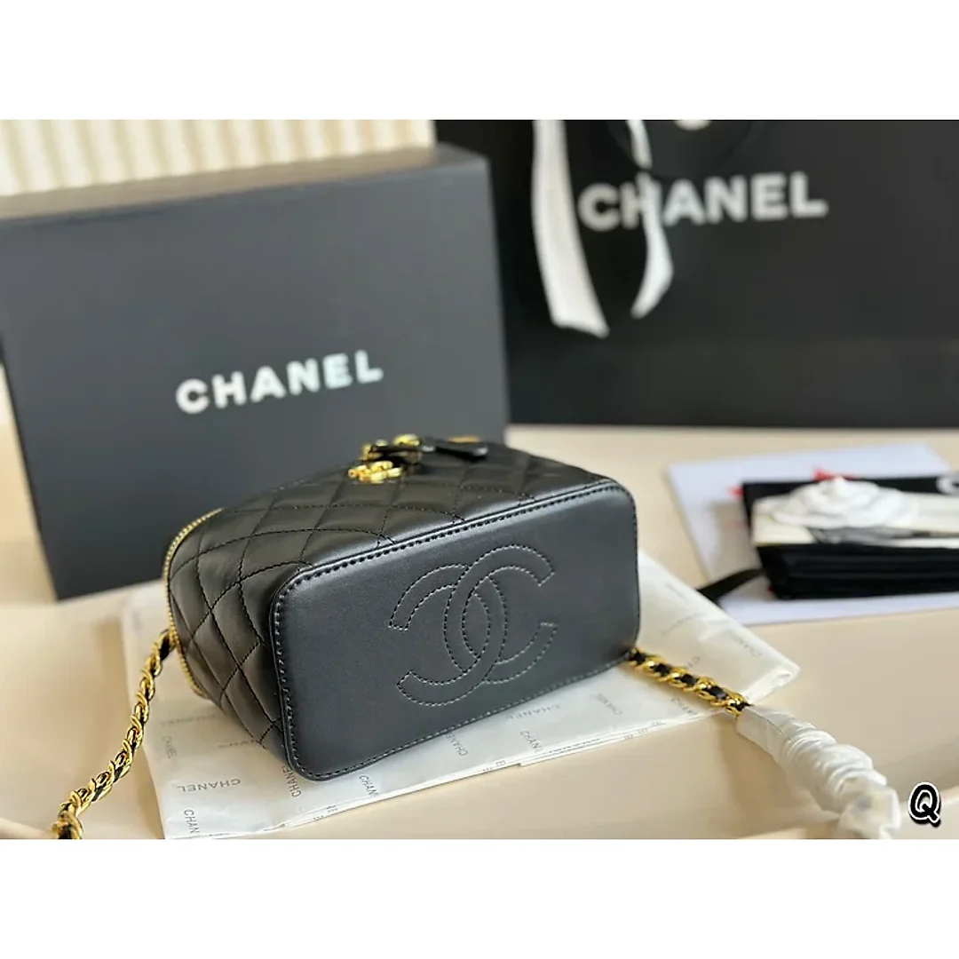 CC new arrival box bag size: 16*10 cm