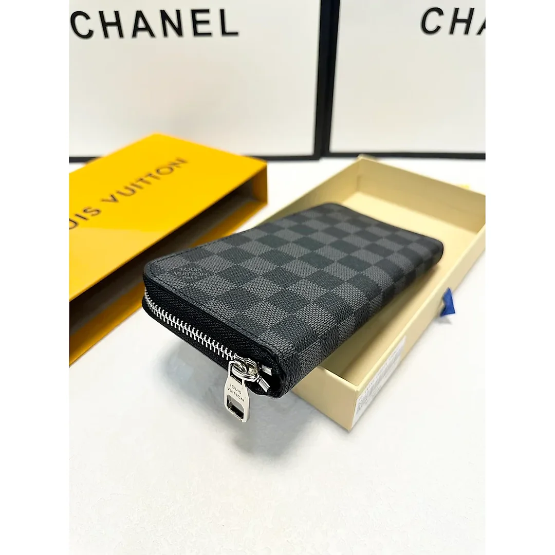 Louis new arrival wallet size : 20×10 cm