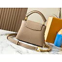 Louis Milky Way Capucines BB  Taurillon leather M23082 size: 21×14×8cm