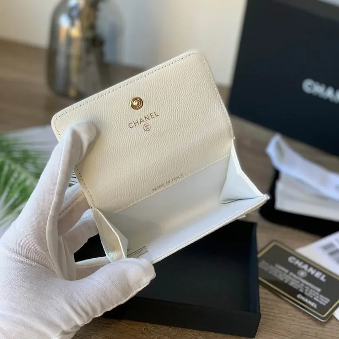 CC 11X8.5X3cm 040308 YG wallet