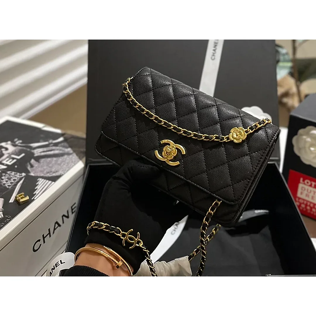 CC 23K woc new arrival bag size: 19*12 cm