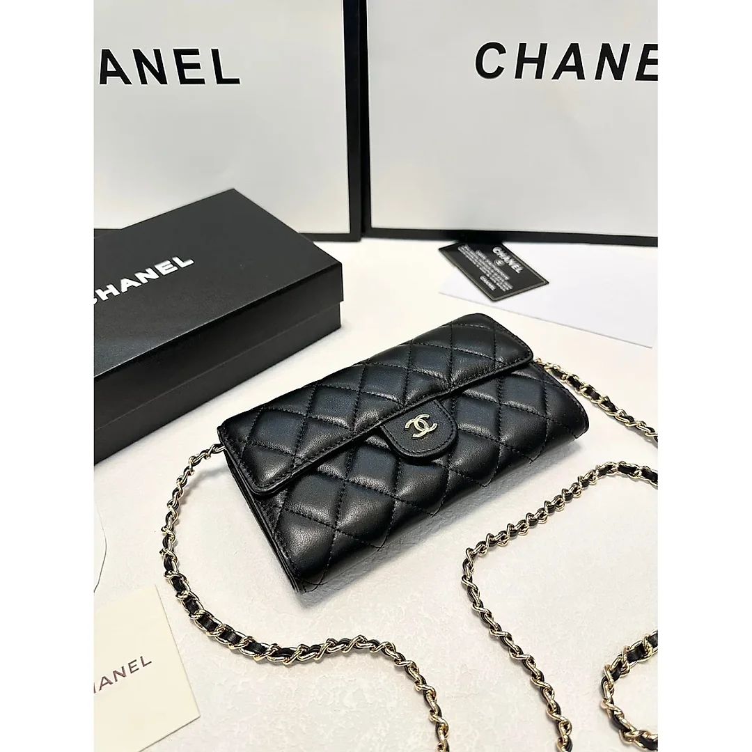 cc new arrival bag wallet size : 19×10 cm