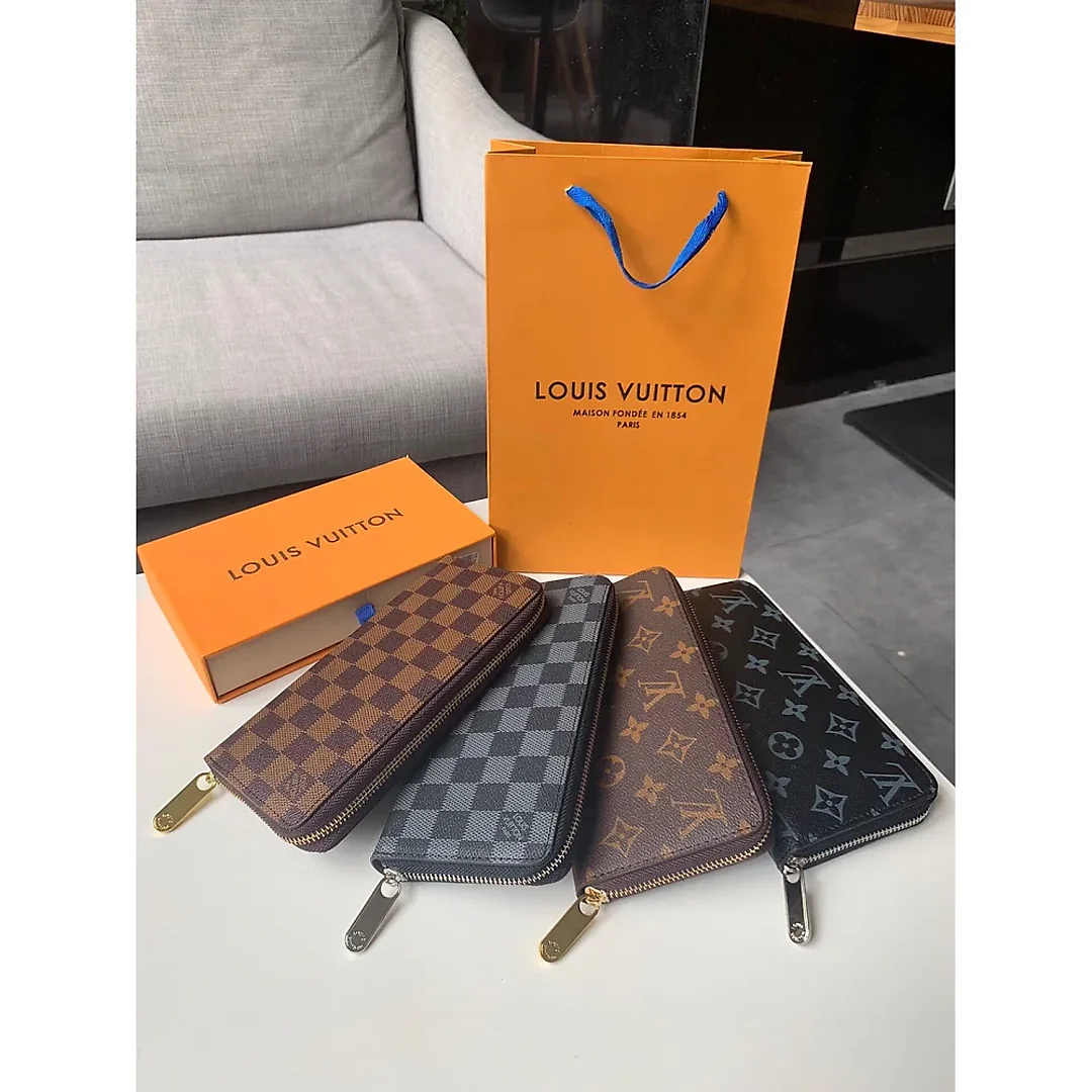 LOUIS new arrival men’s wallet size: 19×10×1.5cm