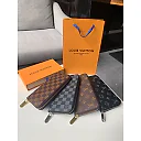 LOUIS new arrival men’s wallet size: 19×10×1.5cm
