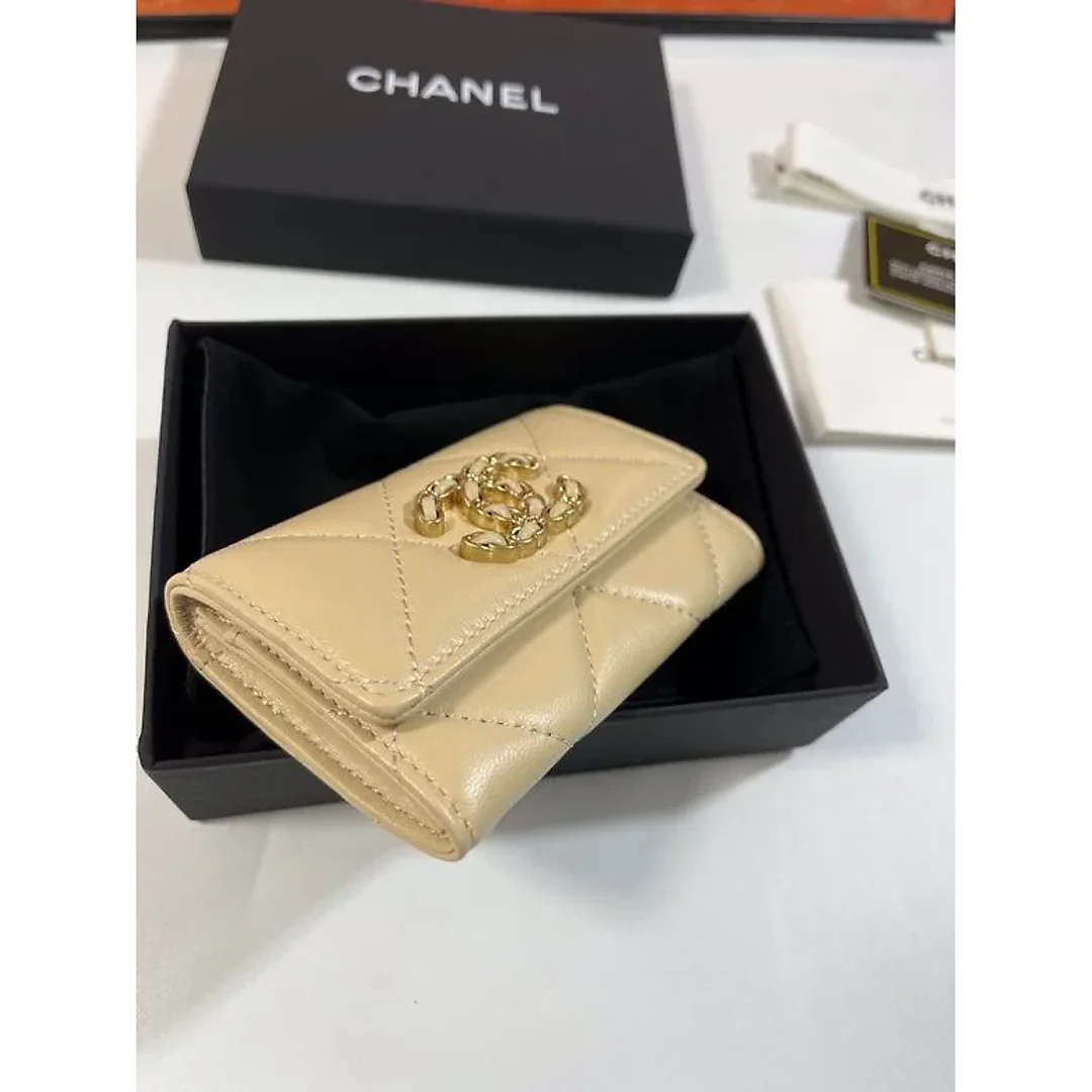 CC A 11X8.5X3cm YG 3colour wallet