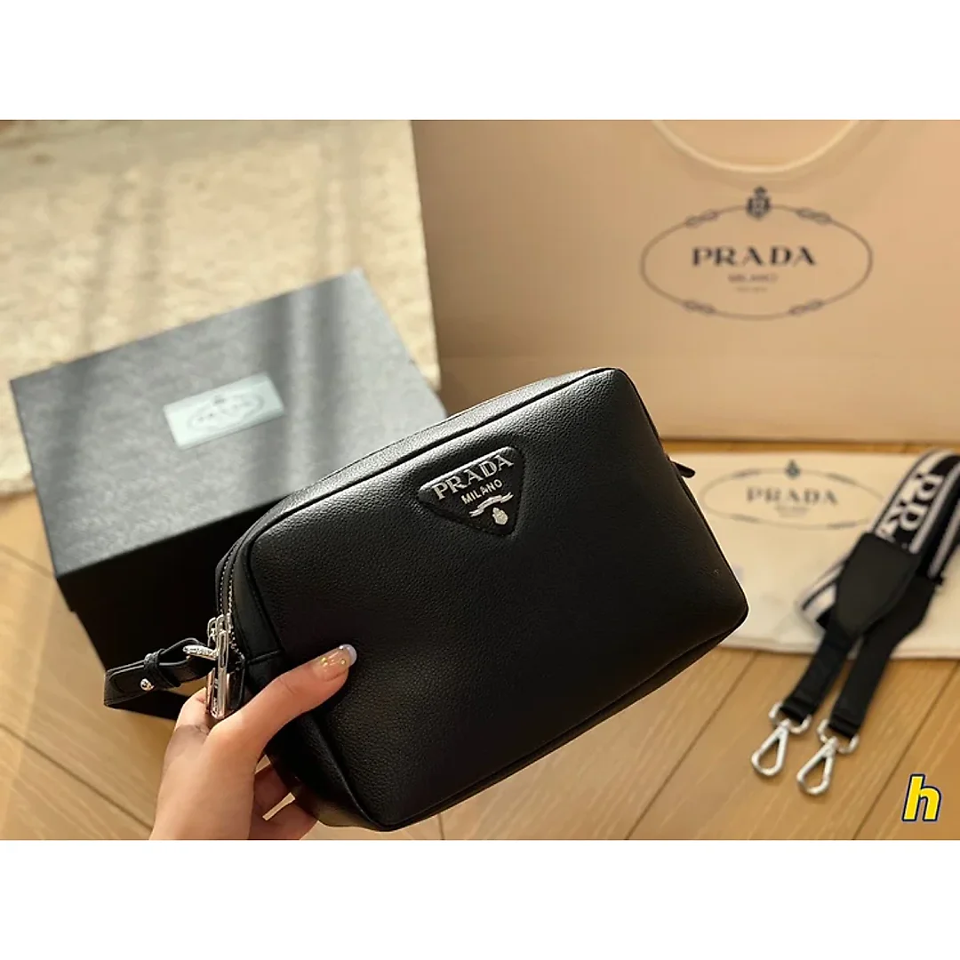 Pra new arrival camera bag size: 22*14cm