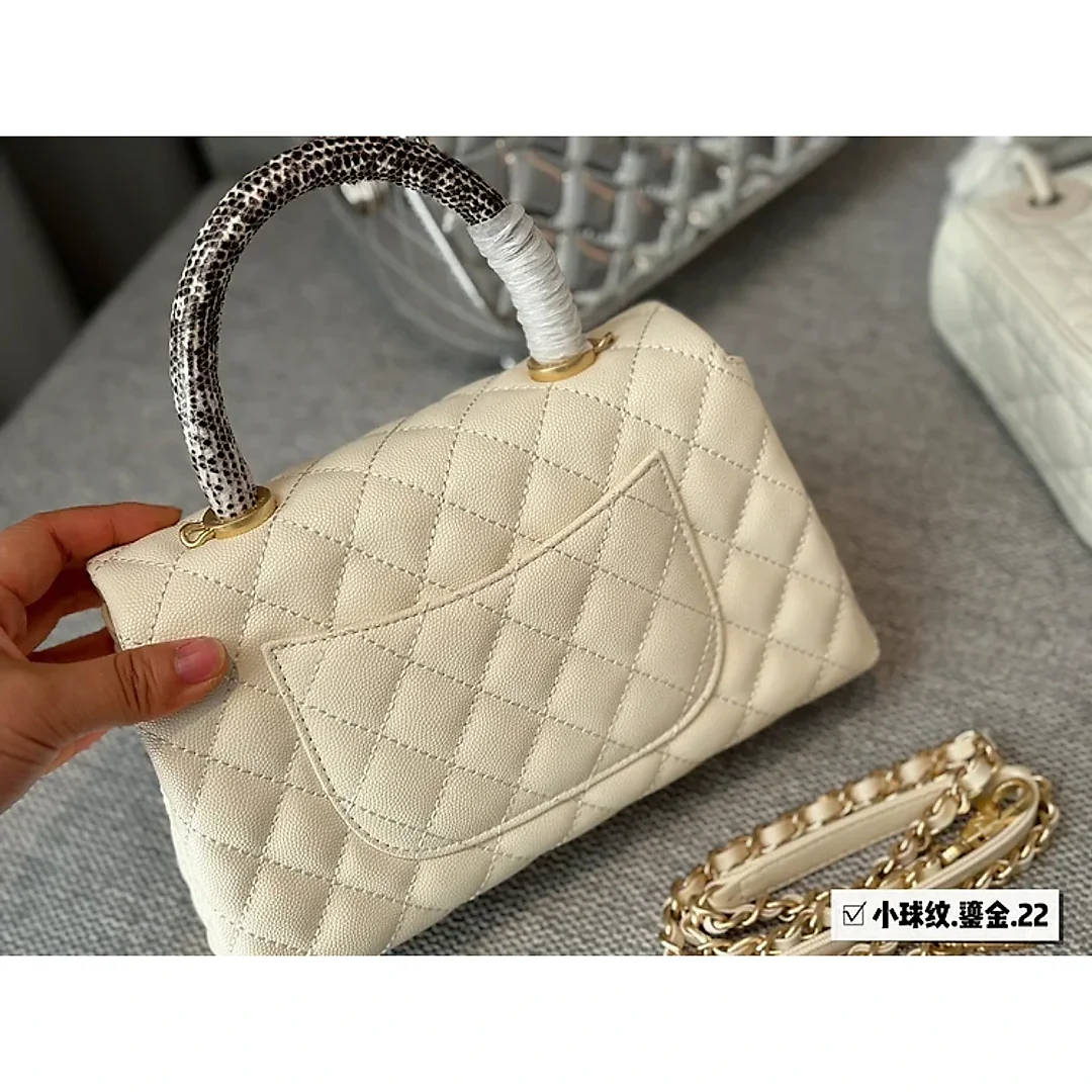 CC new arrival coco handle caviar leather size : 23*13cm