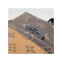 L-bag Model: M44872 Size:17x22x10cm
