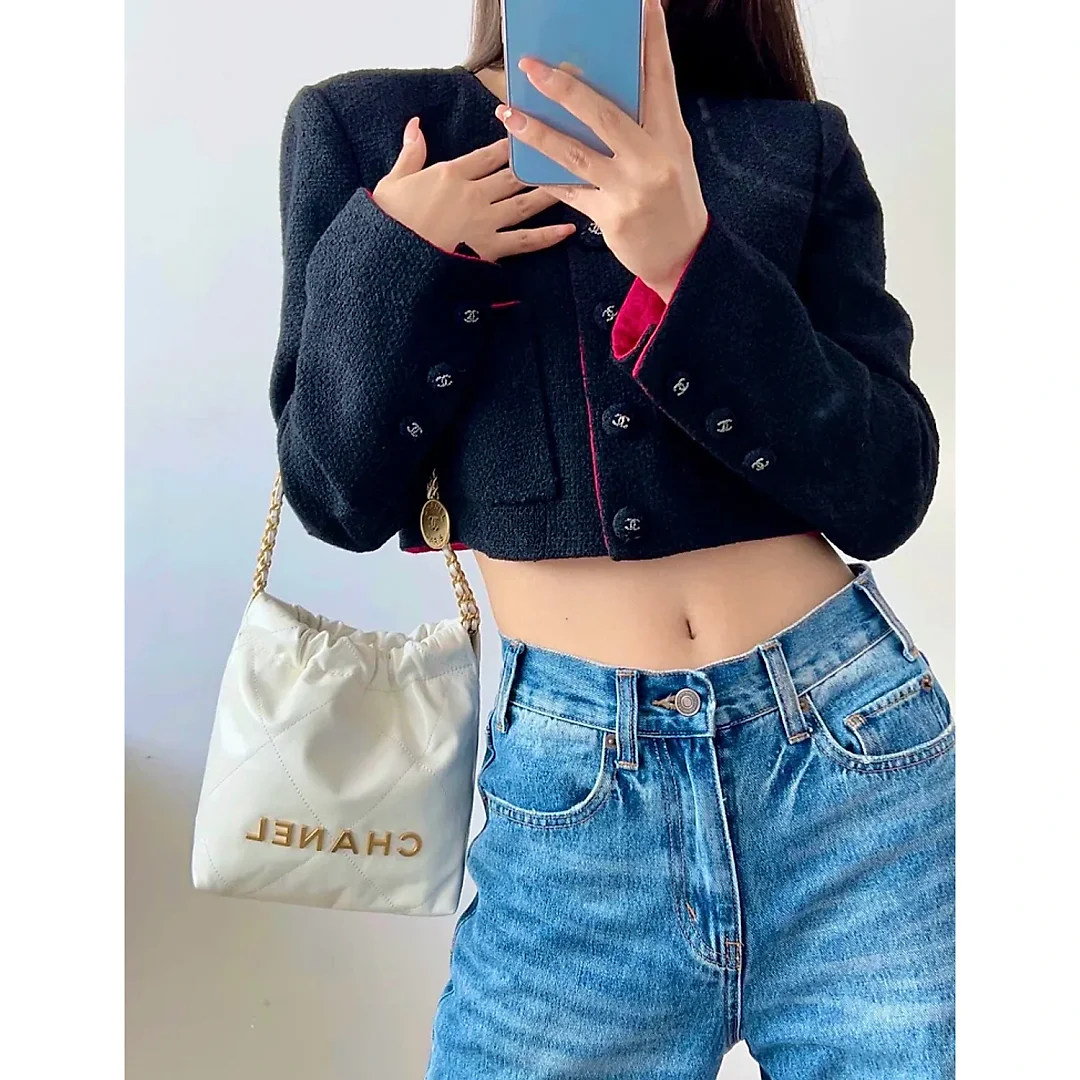 CC mini 22bag new arrival size : 20*19*6cm