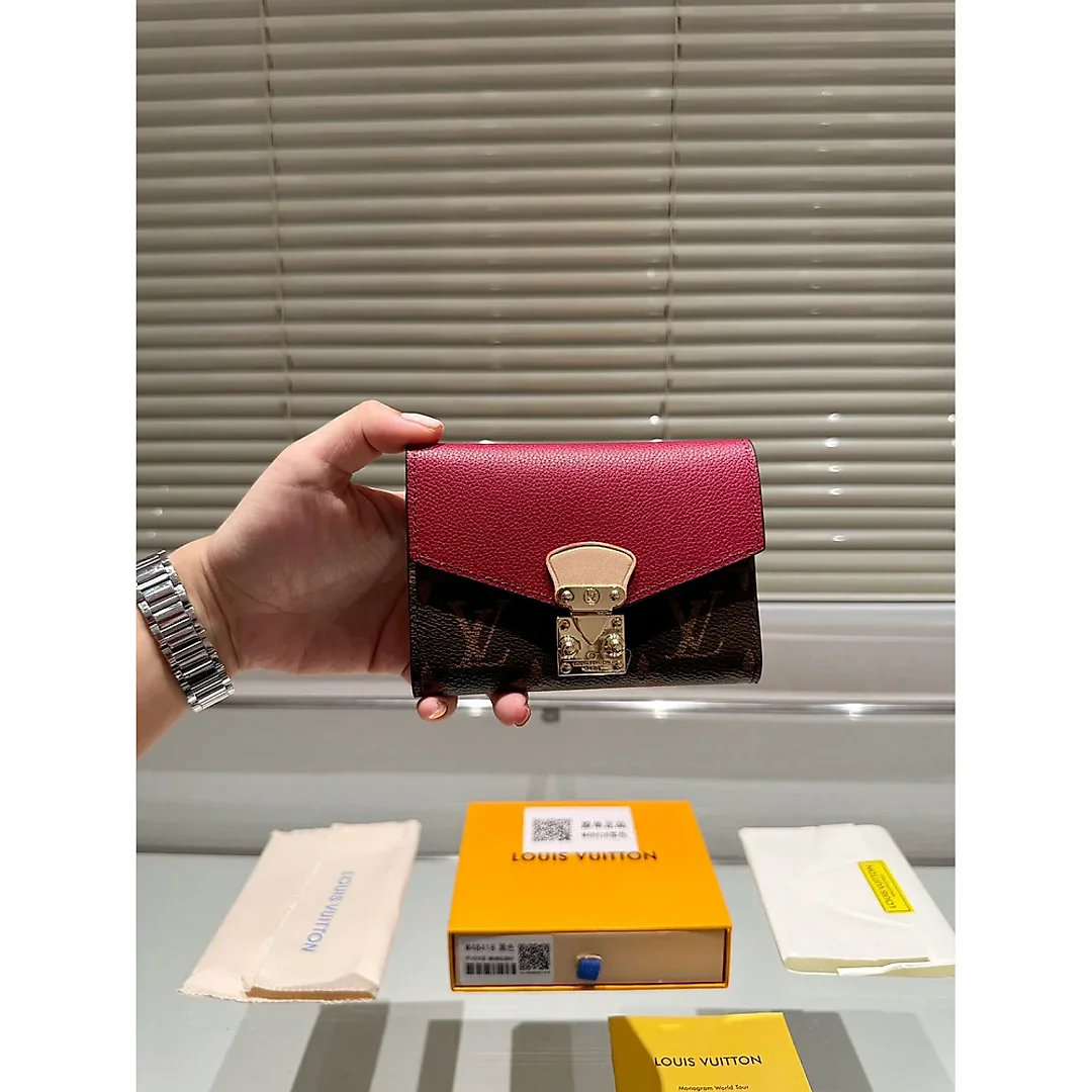 Louis new arrival wallets
