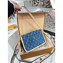Louis Diane denim bag size :  25 15cm