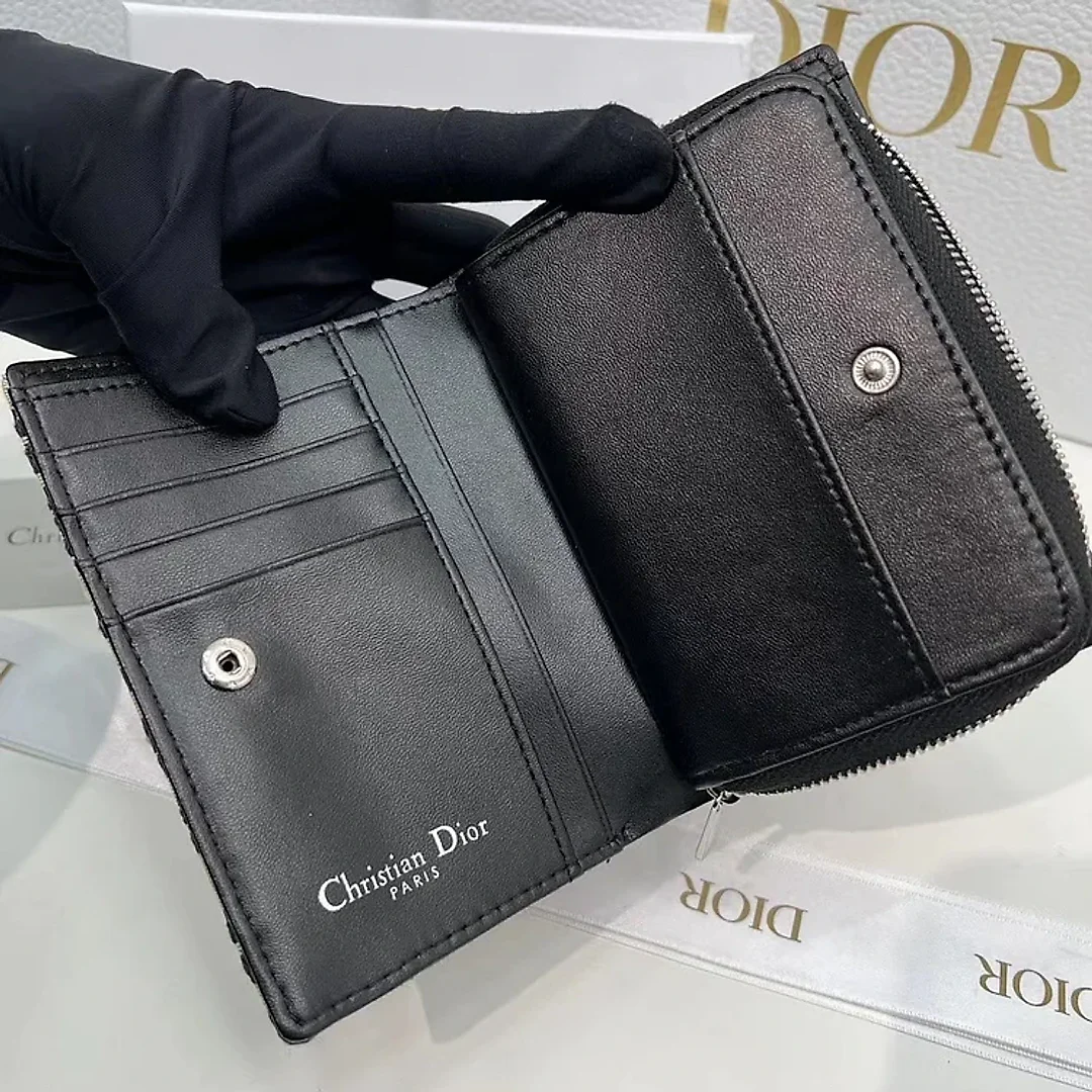 D new arrival wallet size: 13.5*9.5*3.5