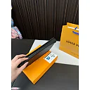 Louis Toiletry Pouch men and women bag size : 26*20cm