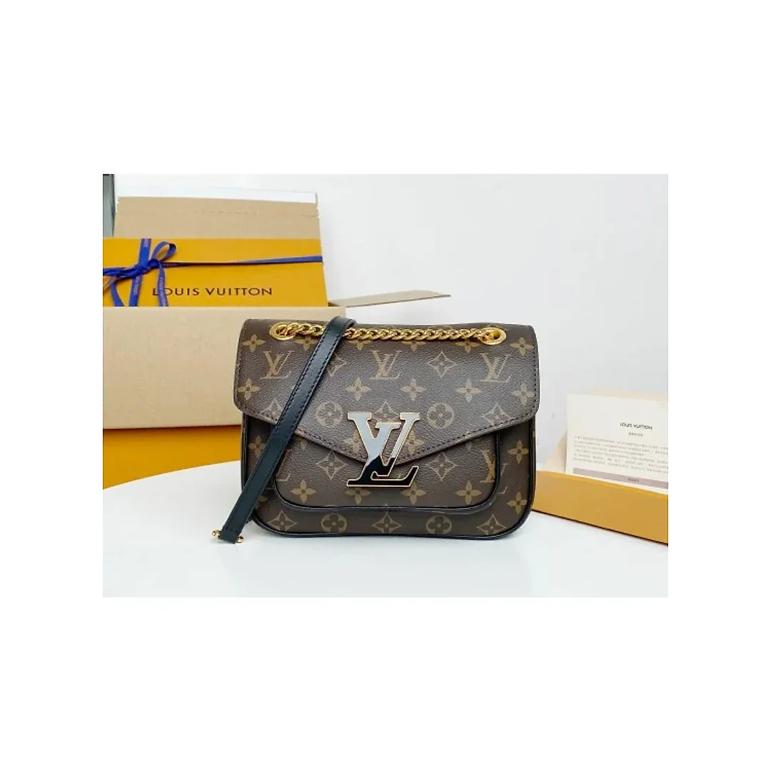 Model: M45592 size : 24 x 17 x 12 cm