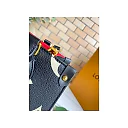 L-bag Size: 25 x 19 x 11.5 cm