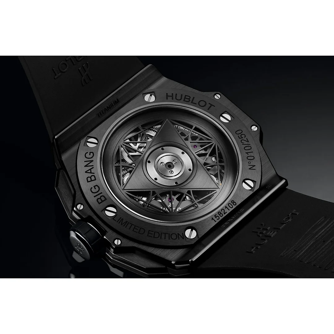 Hublot Big Bang SANG BLEU II BLACK MAGIC Ref# 418.CX.1107.RX.MXM22