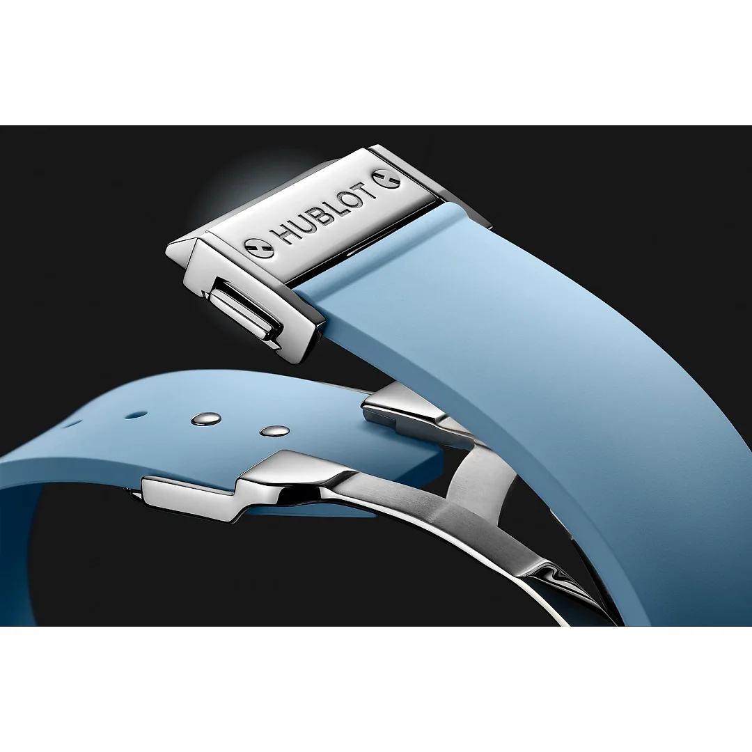 Hublot Classic Fusion AEROFUSION CHRONOGRAPH ORLINSKI SKY BLUE CERAMIC Ref# 525.ES.0170.RX.ORL22